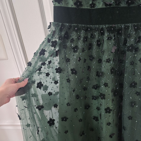 Mac Duggal Embellished Butterfly Sleeves Velvet Hem Midi Dress Size 10 - Picture 4 of 7